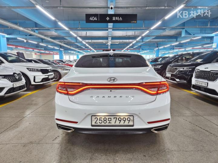 Hyundai Grandeur — miniaturë 4