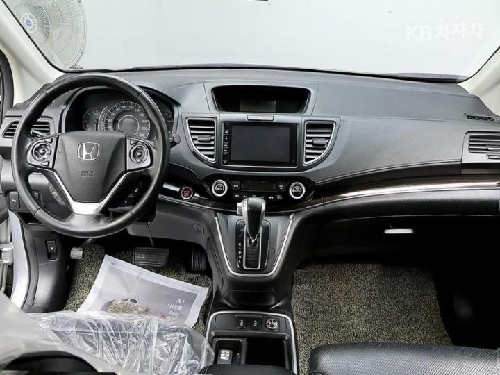 Honda CR-V New 2.4 AWD Touring Limited Edition 6