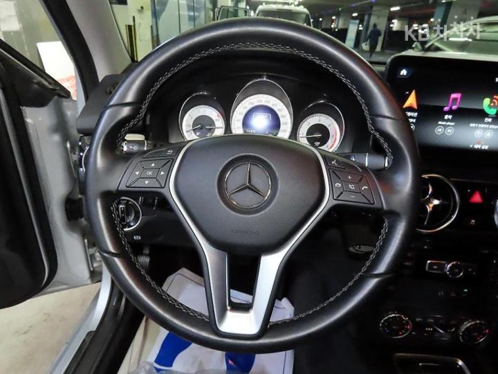 Mercedes-Benz GLK-Class GLK220 CDI4 Matic 9