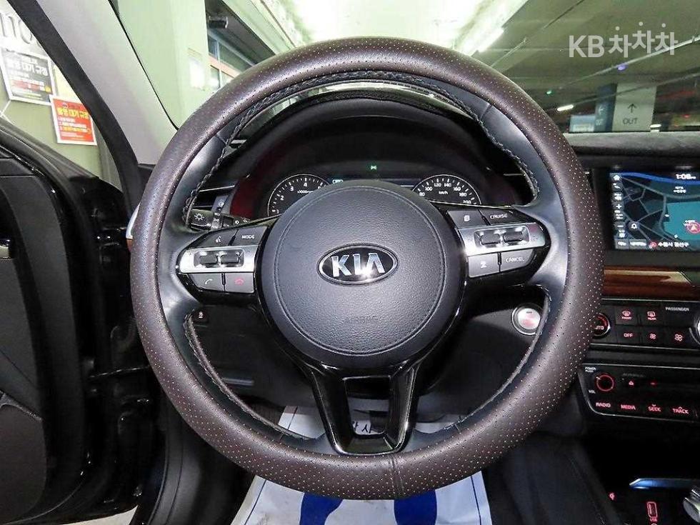 2017 - kia k7