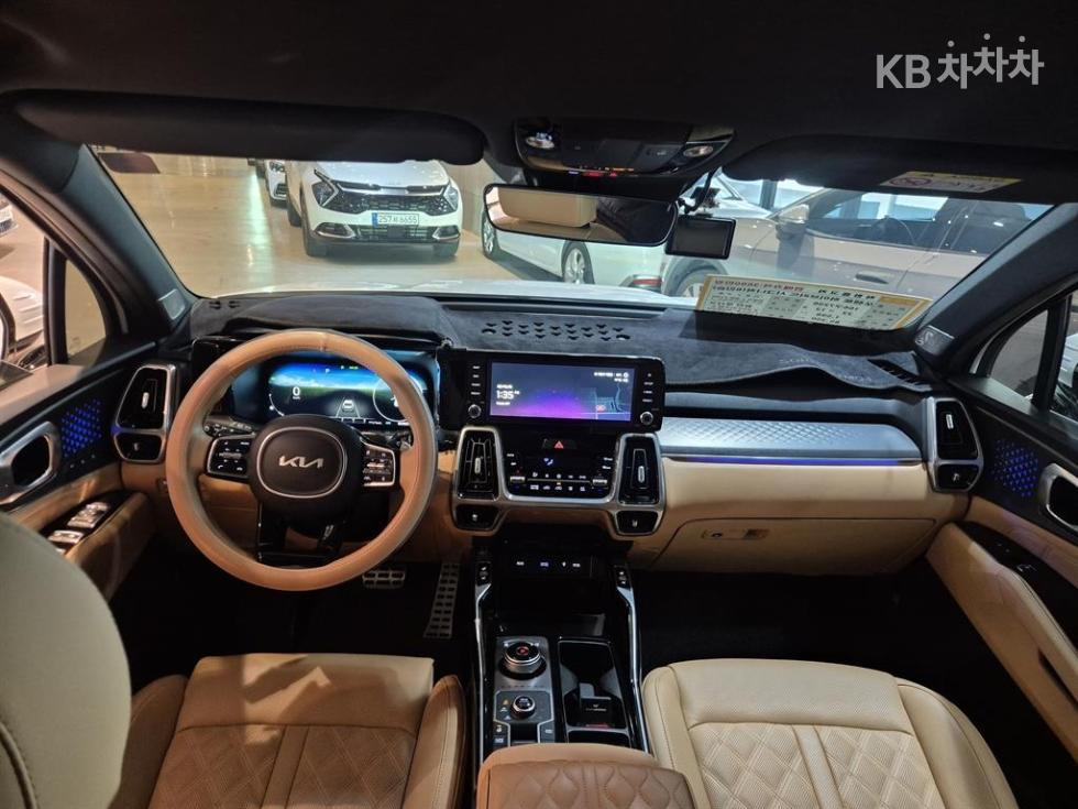 2023 - kia sorento