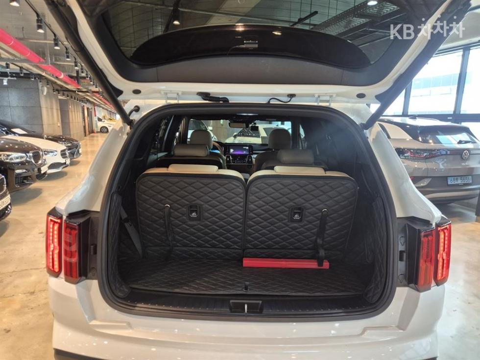 2023 - kia sorento