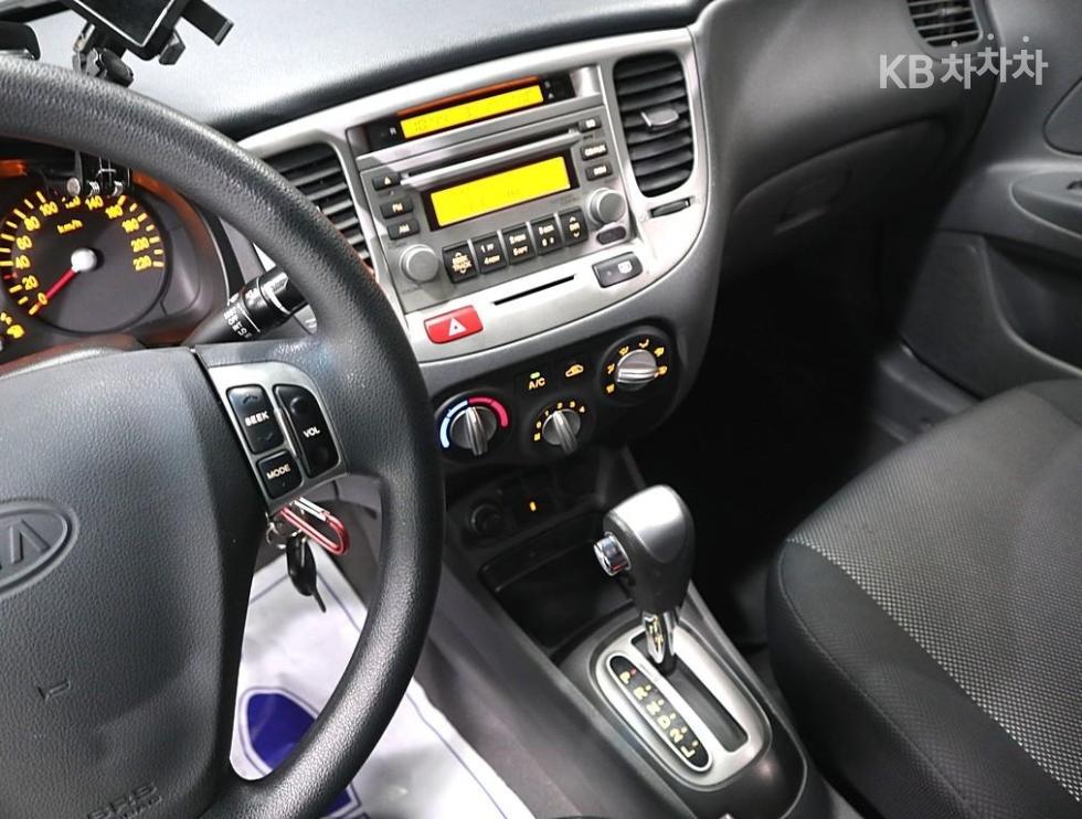 2008 - kia pride