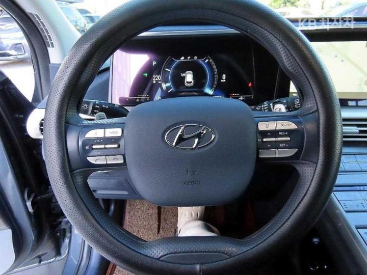 Hyundai Nexo Premium 9