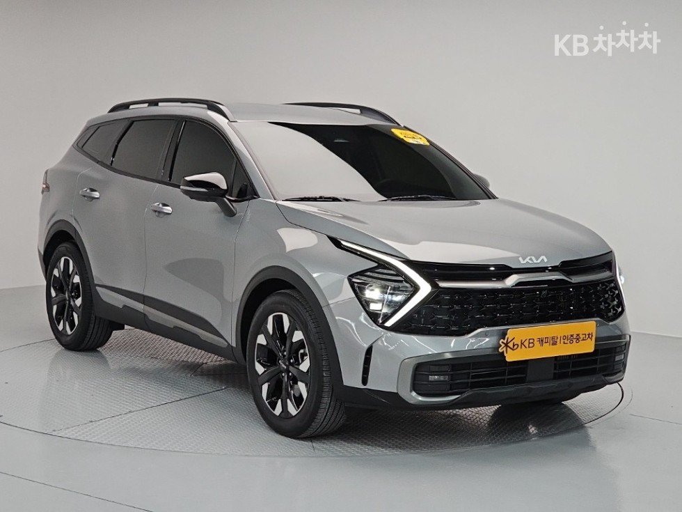 2022 - kia sportage