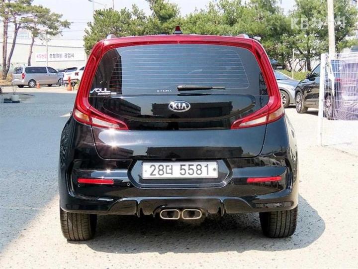 Kia Soul Booster 1.6 T-GDI Noblesse Special 5