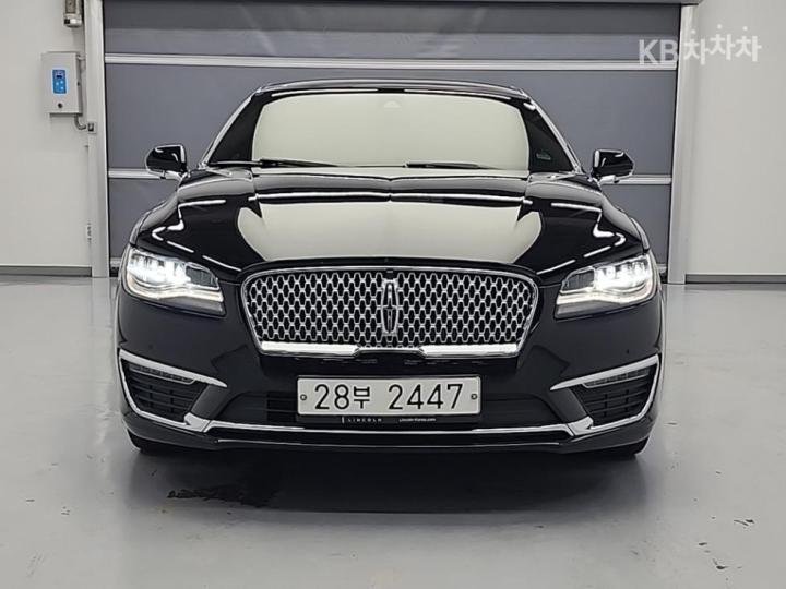 Lincoln MKZ New 2.0 Hybrid CVT Reserve 3