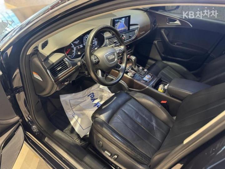 Audi A6 NEW 35 TDI Premium C7 6