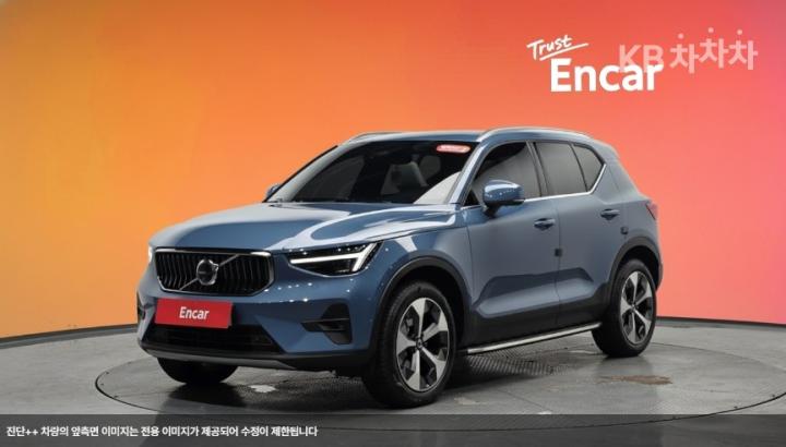 Volvo XC40 B4 AWD Ultimate Bright 3