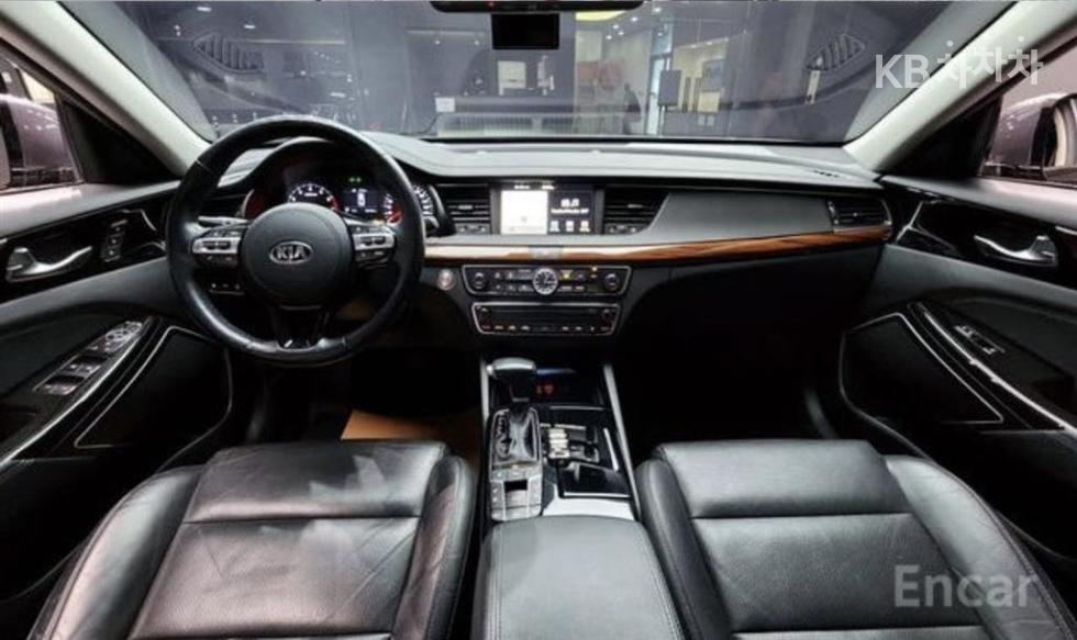 2017 - kia k7