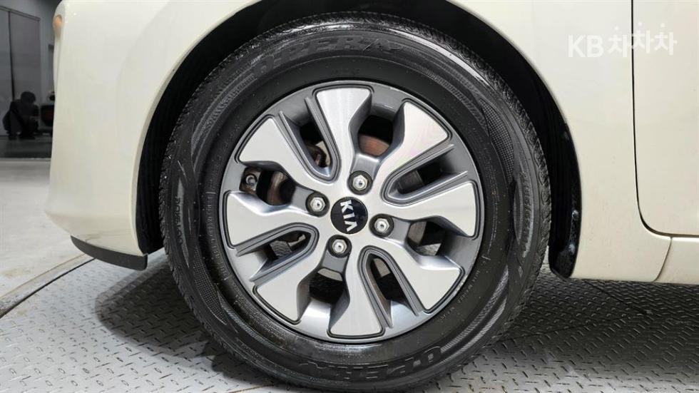 2016 - kia morning