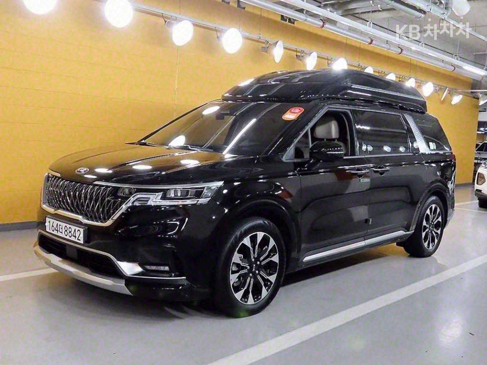 2021 Kia 4 photo