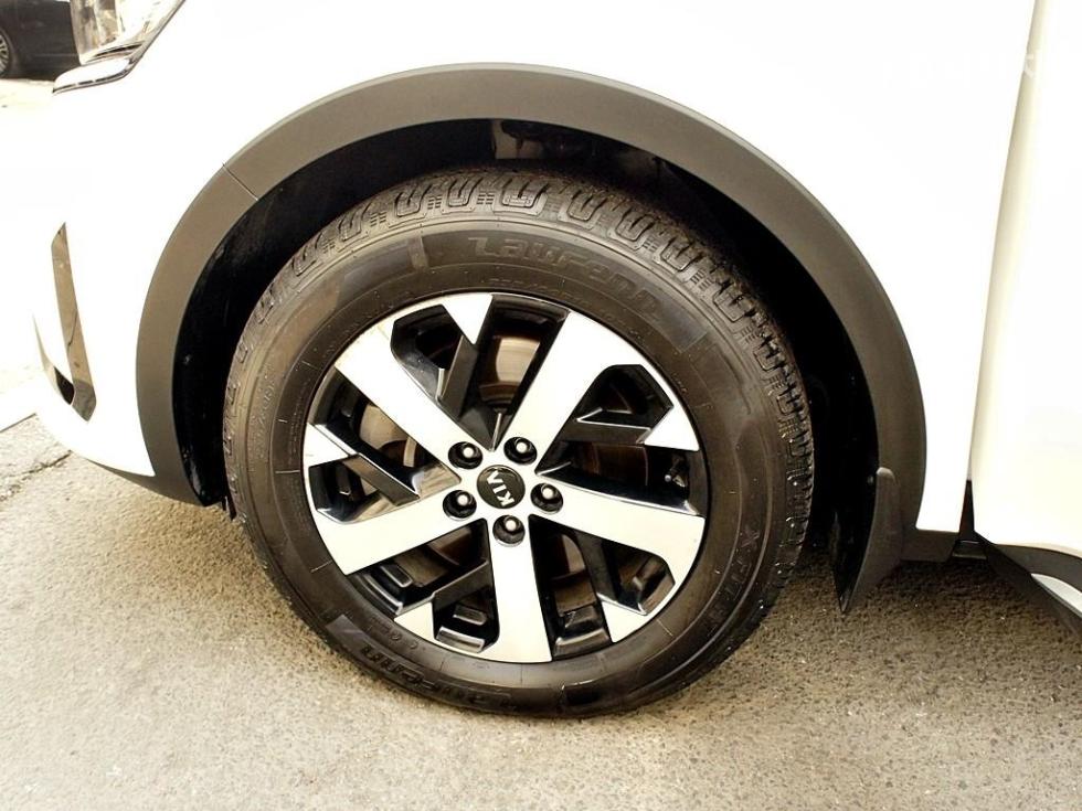 2021 - kia sorento