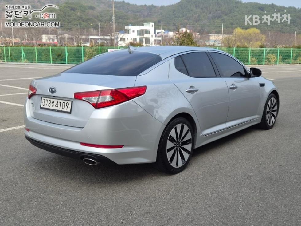 2012 - kia k5