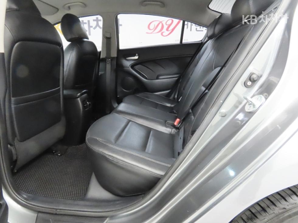 2014 - kia k3