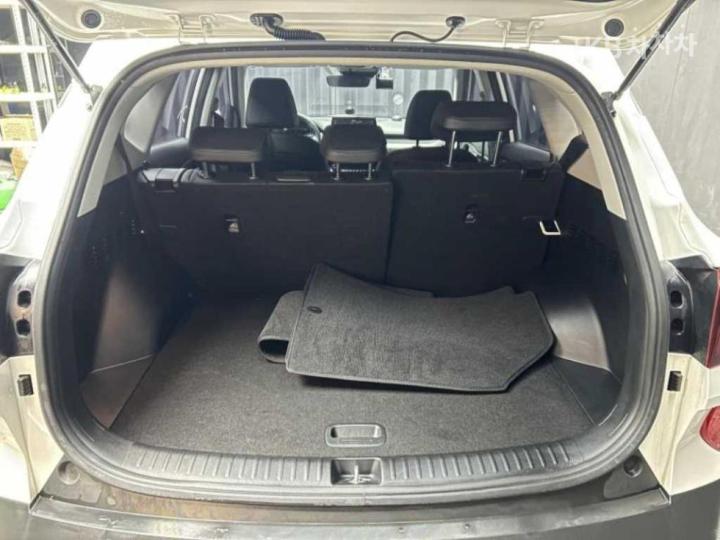 Kia Seltos 1.6 Gasoline Turbo 2WD Prestige — фото 5