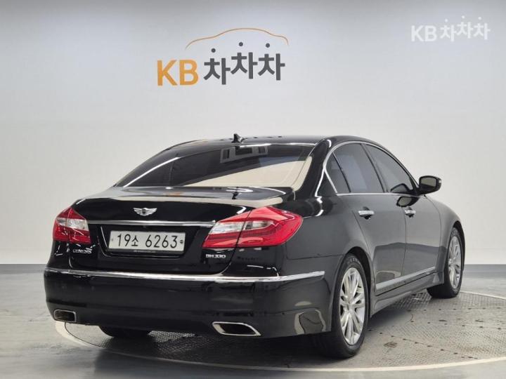 Hyundai Genesis BH330 LUXURY Base Type 4
