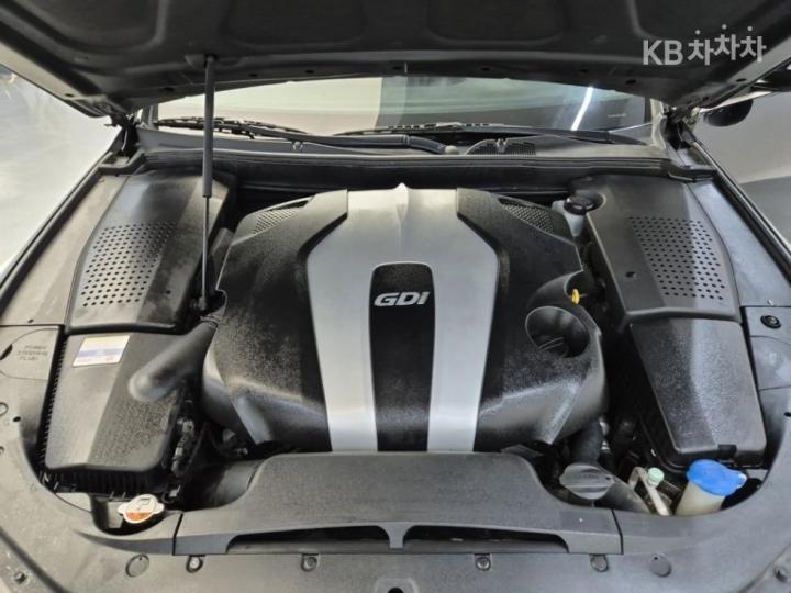 Hyundai Genesis BH330 LUXURY Base Type 6