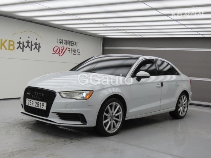 Audi A3 NEW 35 TFSI Dynamic 8V 2