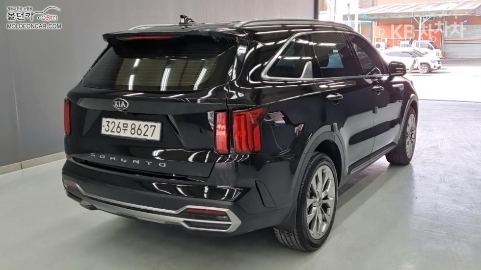 2021 - kia sorento