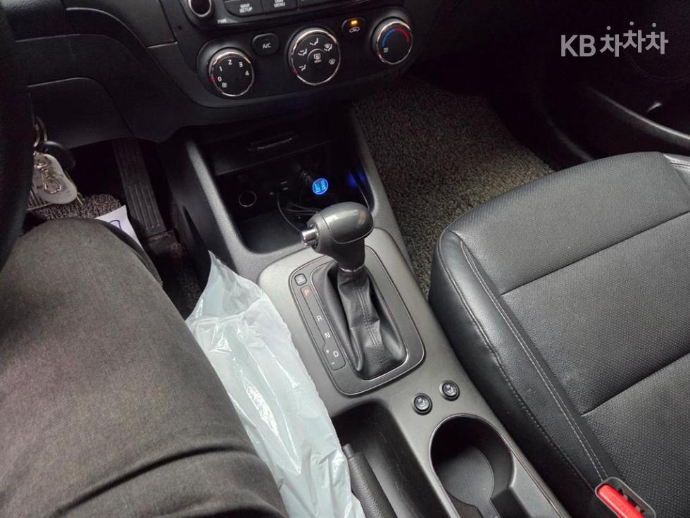 2015 - kia k3
