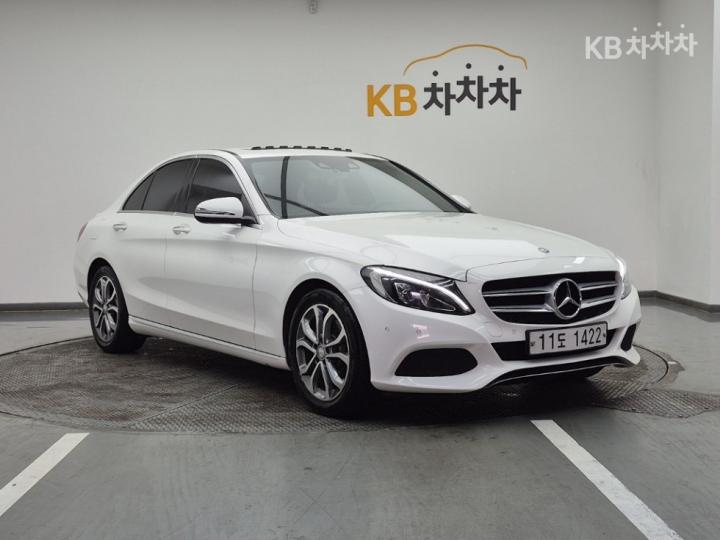 Mercedes-Benz C-Class C220d Avantgarde W205 3