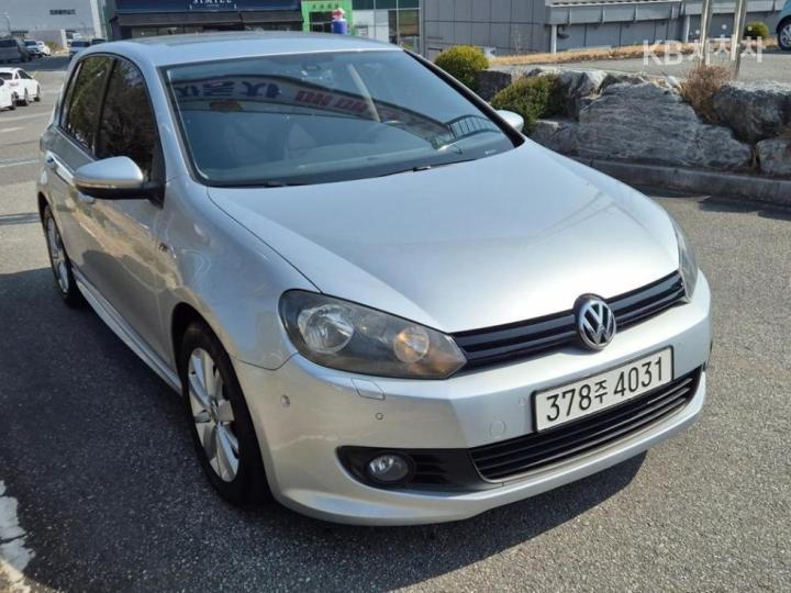 Volkswagen Golf 1.6 TDI BlueMotion MK6 2011-2013 9