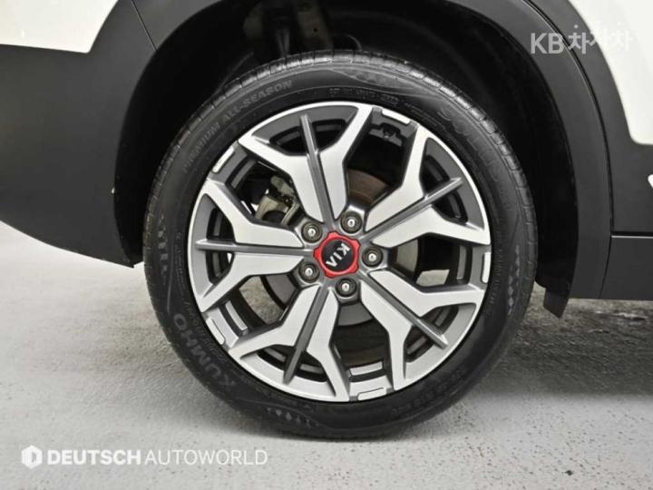Kia Seltos 1.6 Gasoline Turbo 2WD Noblesse — фото 5