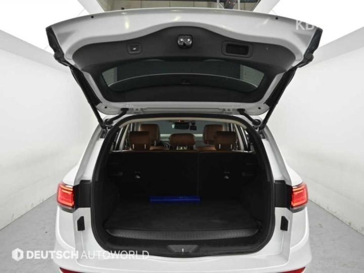 Renault Korea QM6 The New 2.0 LPe 2WD RE Signature — фото 5