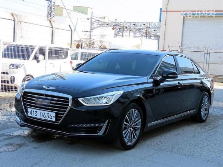 Genesis EQ900 3.8 GDI AWD Luxury 3