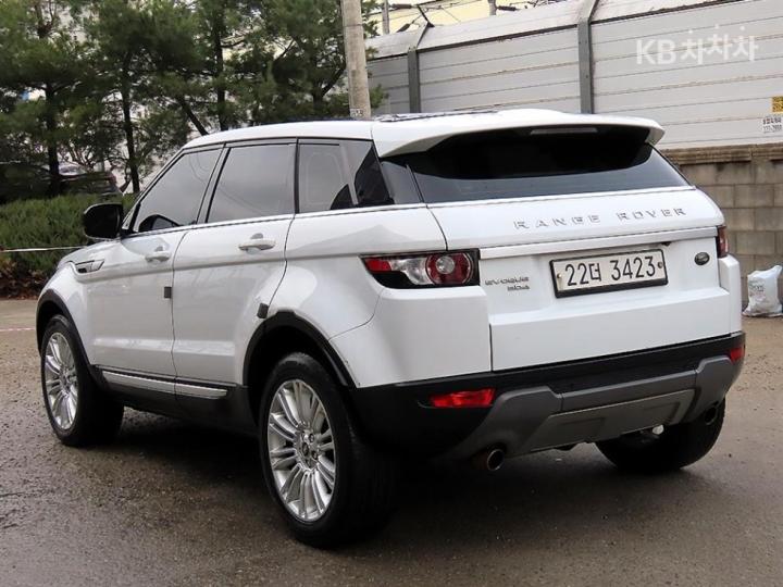 Land Rover Range Rover Evoque 5 Duo 2.2 SD4 Prestige 4