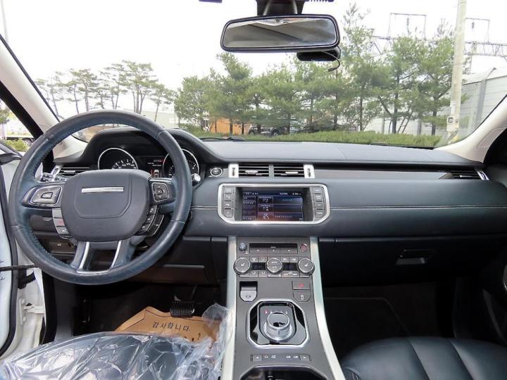 Land Rover Range Rover Evoque 5 Duo 2.2 SD4 Prestige 8