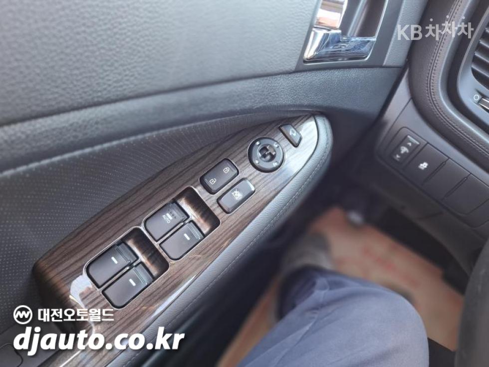 2012 - kia k5