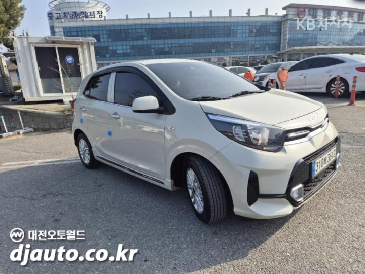 Kia Morning Urban JA 1.0 Gasoline Signature 9