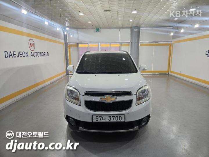 Chevrolet Orlando LT Safety Pack