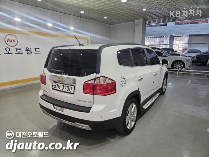 Chevrolet Orlando LT Safety Pack 6