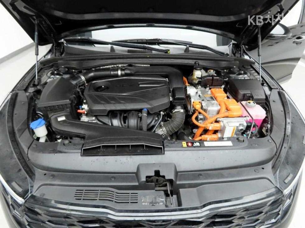 2023 - kia k5