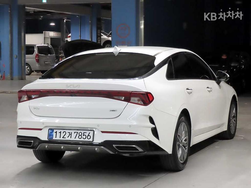 2023 - kia k5