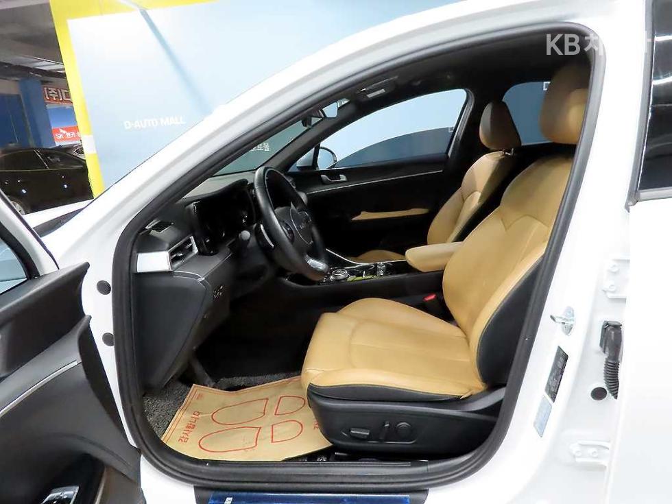 2023 - kia k5