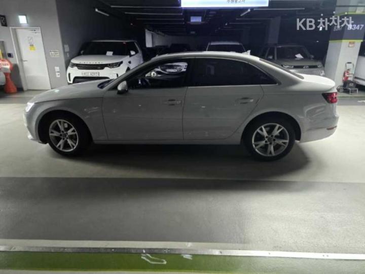 Audi A4 B9 35 TDI Premium 4