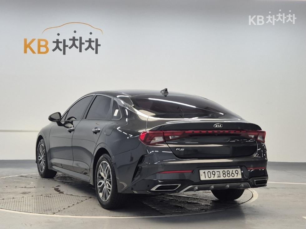 2020 - kia k5