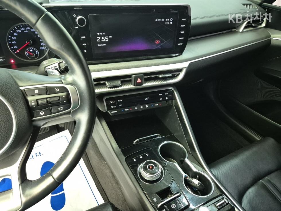 2020 - kia k5