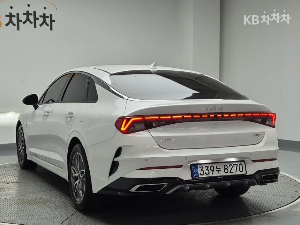 2023 - kia k5