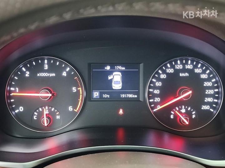 Kia K7 2.2 Diesel Prestige 7
