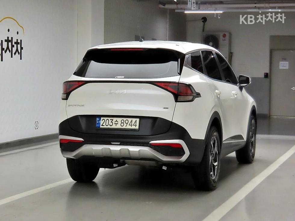 2024 - kia sportage