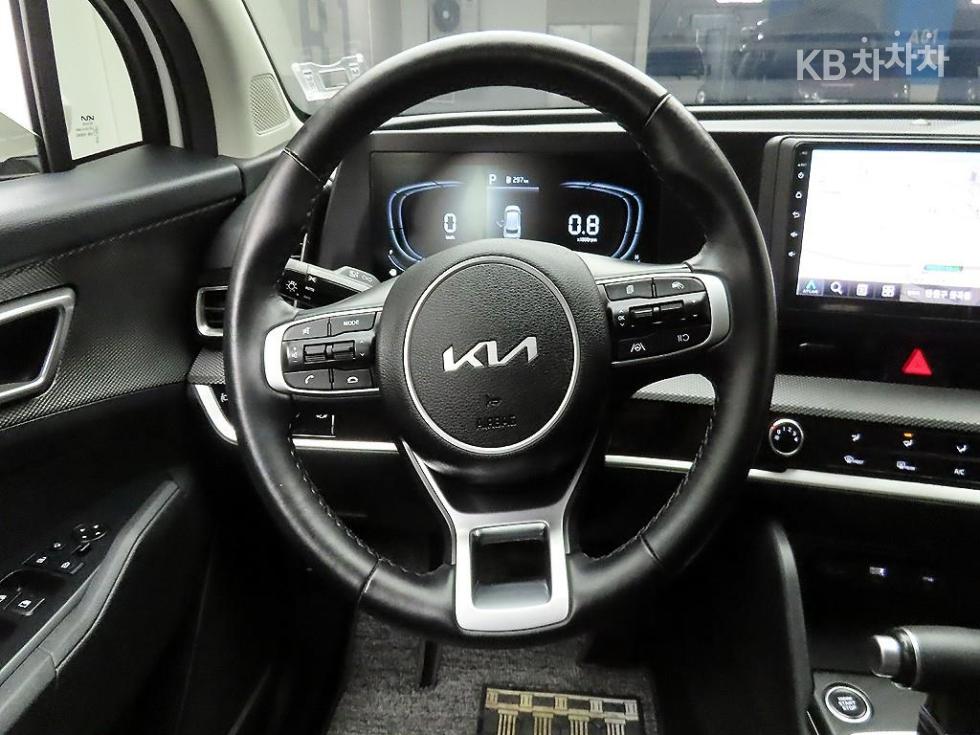 2024 - kia sportage