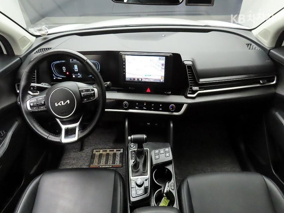 2024 - kia sportage
