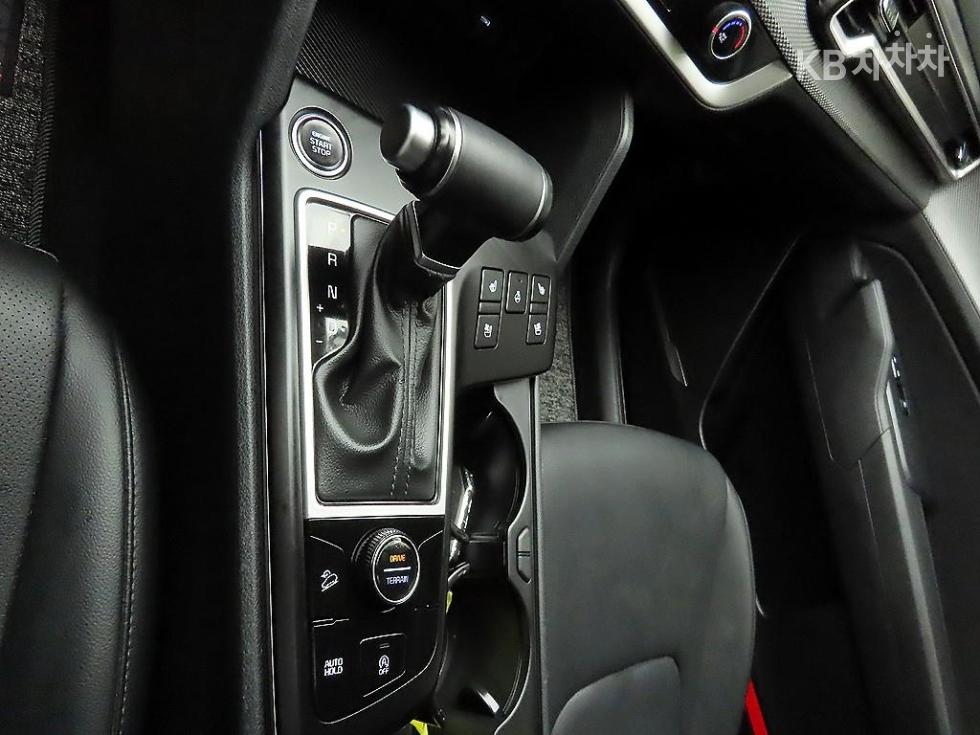 2024 - kia sportage