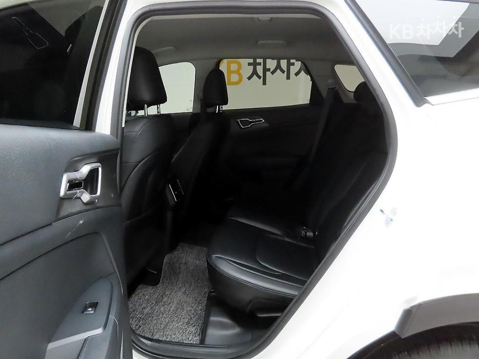 2024 - kia sportage