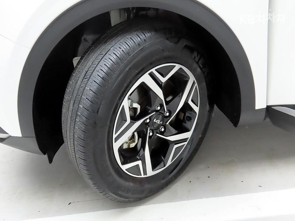 2024 - kia sportage